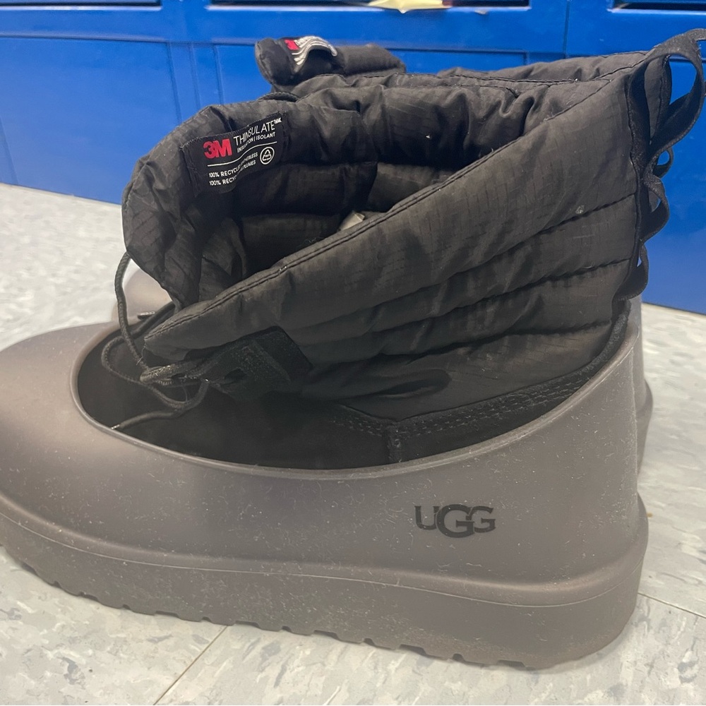 Fairly new Ugg boots with detachable soles